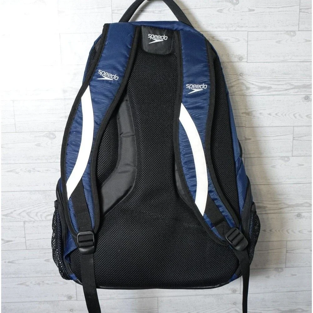 Speedo USA Gold Medalist Swim Large 35L  Backpack Book Bag Red White Blue